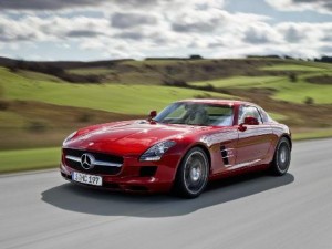 Historia-e-Mercedes-Benz-dhe-10-modelet-më-të-mira-të-saj-business-mag