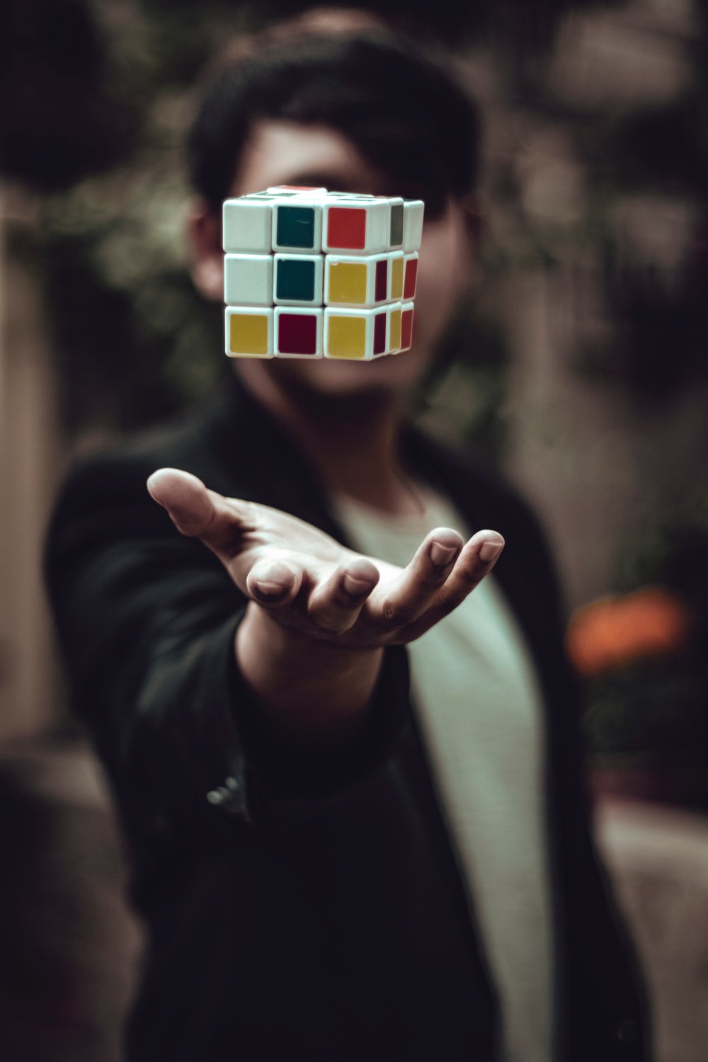 Kubi i Rubikut dhe 7 mënyrat sesi të mësosh përmes tij rreth lidershipit