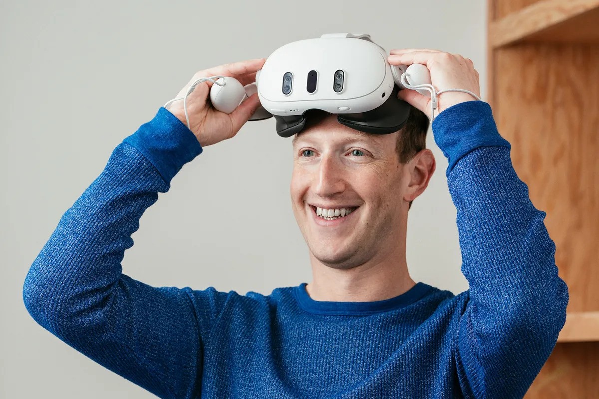 Zuckerberg: "Quest 3 është padyshim produkt më i mirë se Vision Pro"