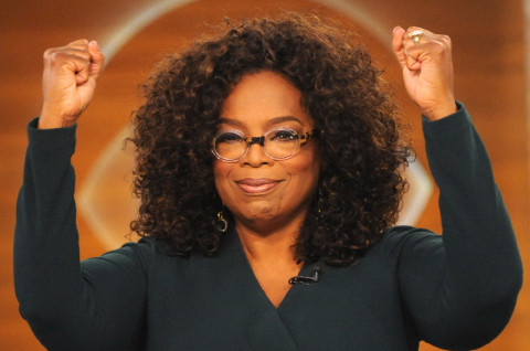 Oprah Winfrey thotë se suksesi, përmbushja dhe lumturia juaj varen nga mënyra se si ju përgjigjeni këtyre 2 pyetjeve