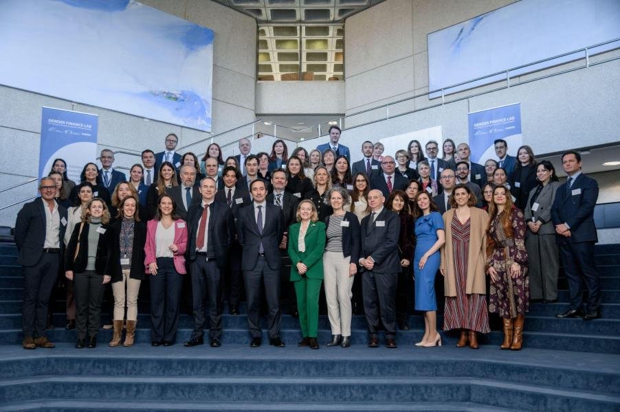 Lançohet programi ri i BE-së me sektorin bankar për të mbështetur gratë sipërmarrëse në të gjithë Evropën