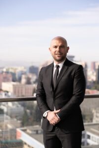 Enrit Samarxhiu - Konsulent Imobiliar Century 21