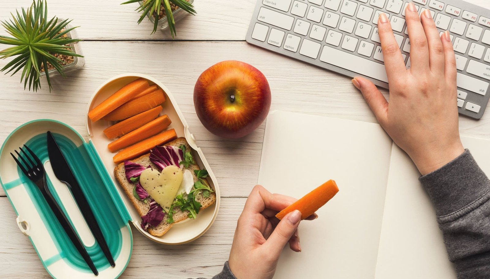 Pse pushimi i drekës ndikon më shumë në rritjen e karrierës sesa mund të mendoni