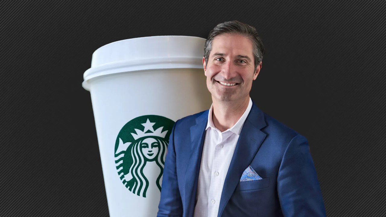 Strategjia e CEO-s së ri që synon të shpëtojë Starbucks