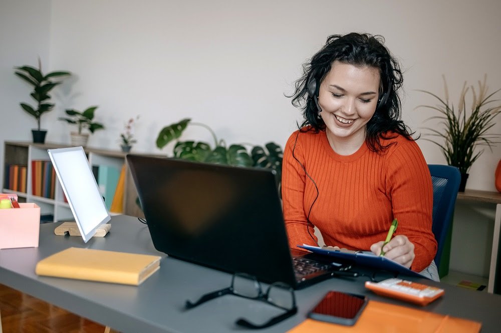 Si po e ndryshon Inteligjenca Artificiale mësimin e gjuhës dhe mënyrat e vlerësimit