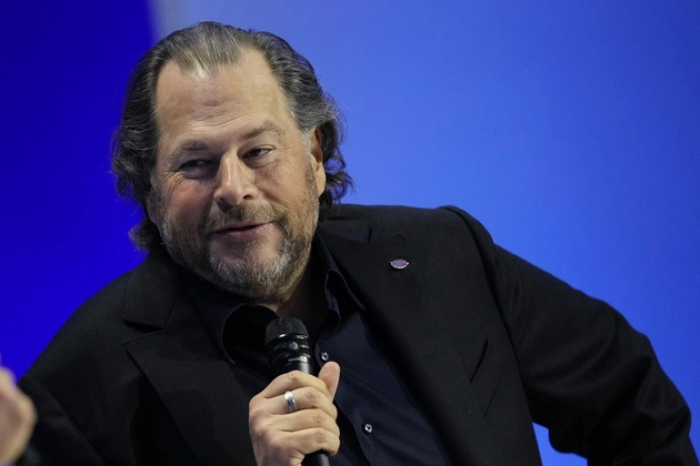 Marc Benioff “nxjerr në pension” fjalën cloud, pse CEO i Salesforce po e zhvendos fokusin totalisht drejt AI