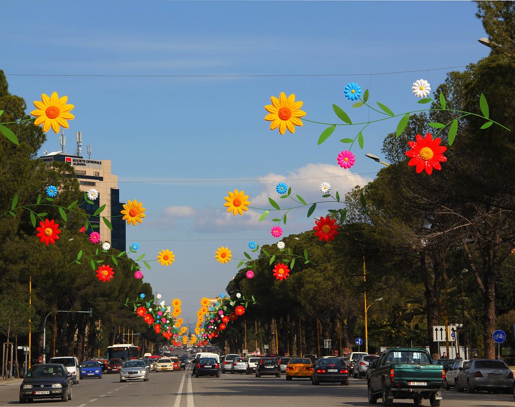 Dita e Verës në Tiranë, devijohet trafiku për 2 ditë! Rrugët ku kufizohet qarkullimi