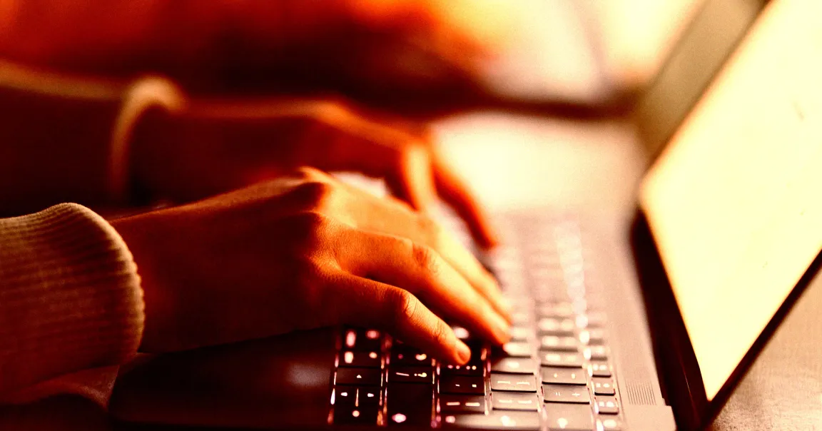 Meta do të regjistrojë shtypjet e tastierës së punonjësve dhe do t’i përdorë për të trajnuar modelet e saj të AI-së